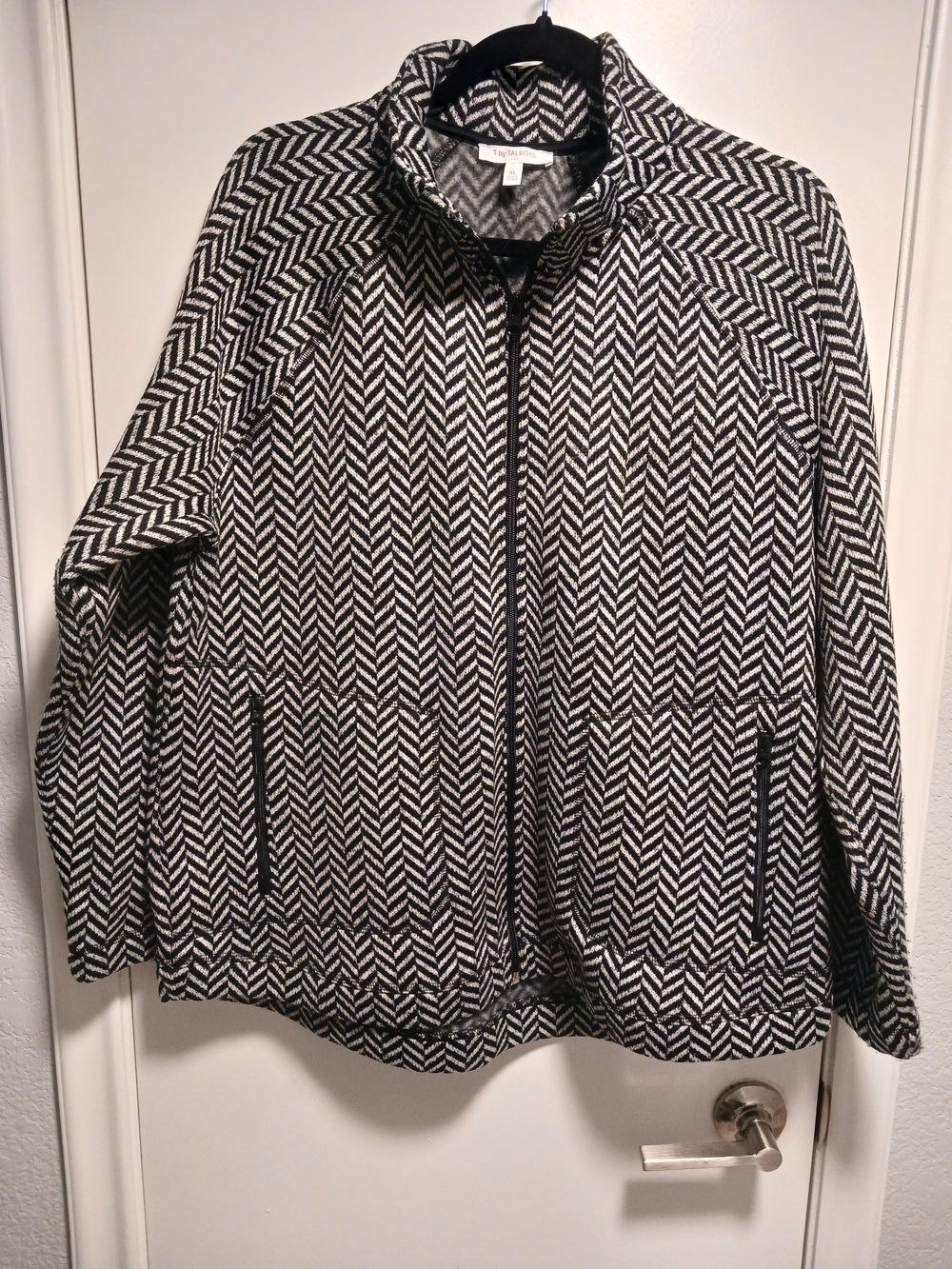 Talbots Black & White Chevron Zip Jacket